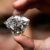 Алмазное бурение минерала алмаз
