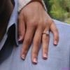 Выбор помолвочного кольца и комбинирование его со свадебным